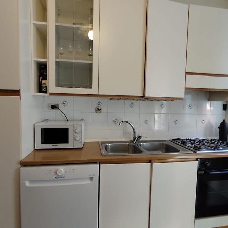 Casa Clivia - 3 Bedroom Apartment With Lake View Stresa Esterno foto