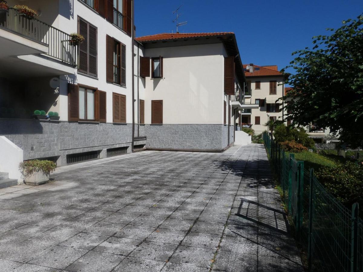 Casa Clivia - 3 Bedroom Apartment With Lake View Stresa Esterno foto